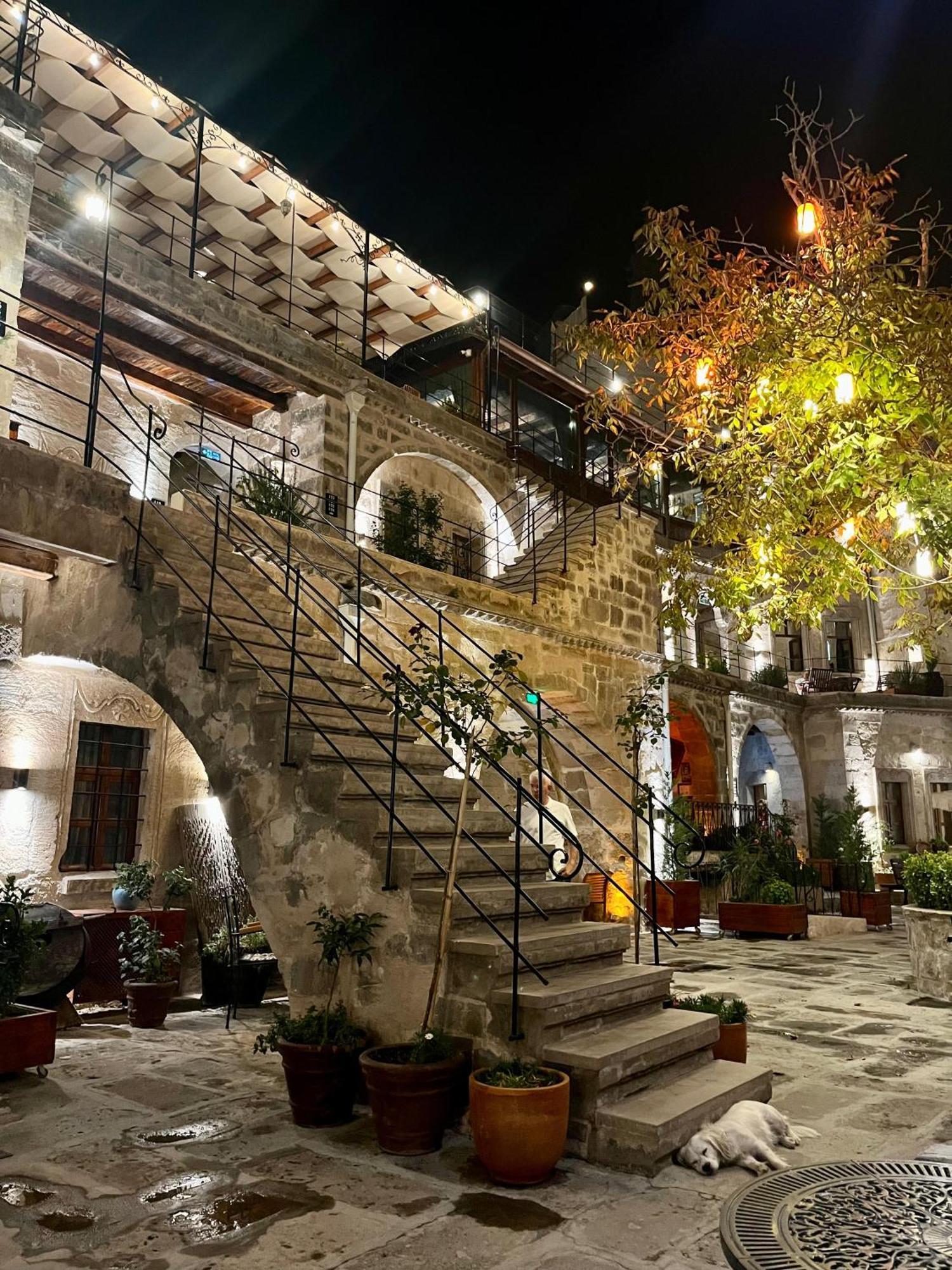 Century Cave Hotel Goreme Exterior photo