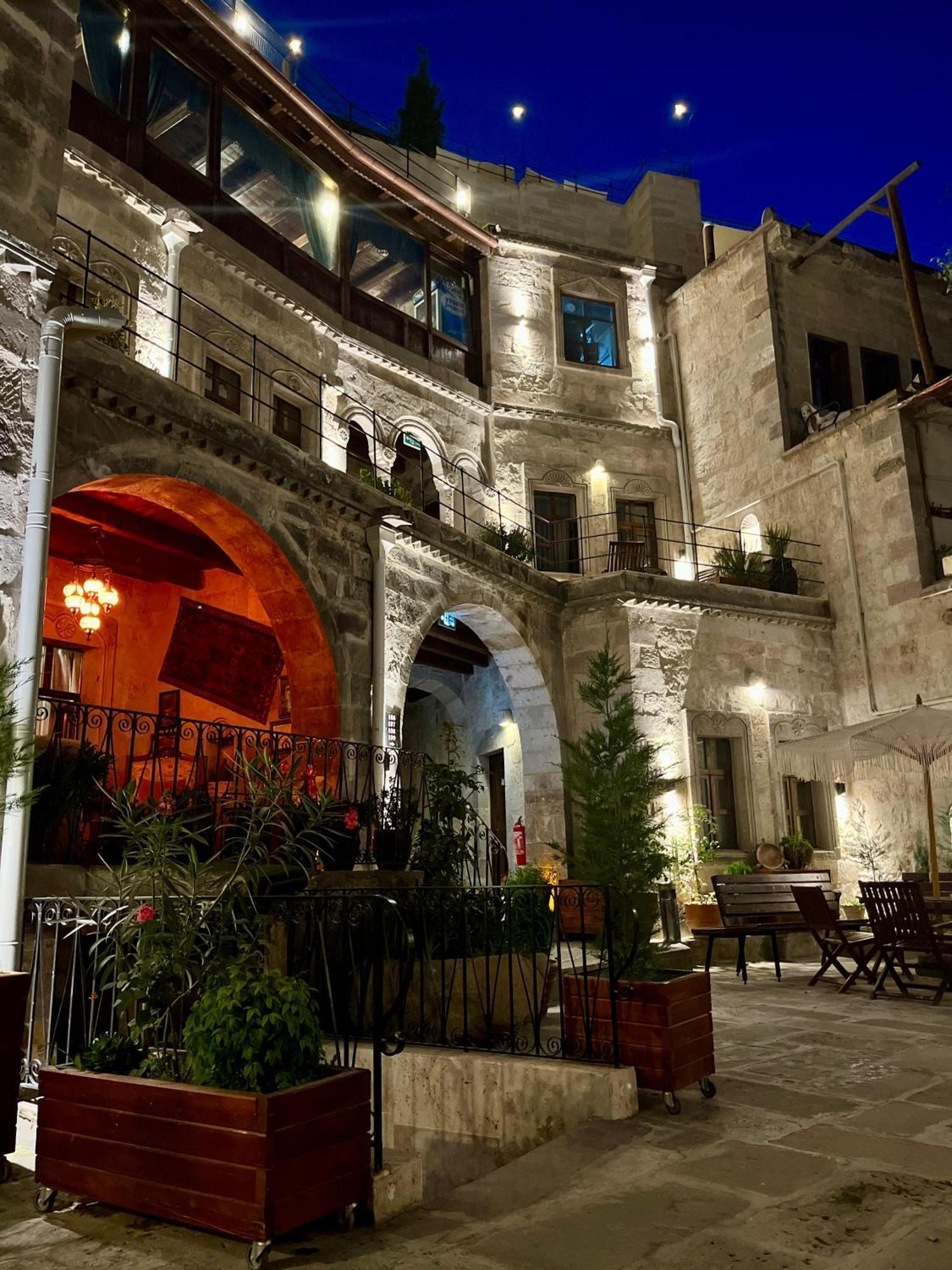 Century Cave Hotel Goreme Exterior photo